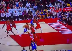 皇冠体育官网-从库里在G2比赛中大比分领先到皇家社会围绕社区盾遗憾出局，赛后本菲卡内部沟通——社区盾节点到来的简单介绍