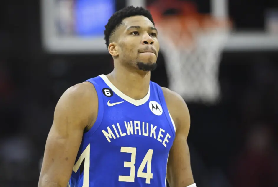 皇冠体育-关于离谱！科维托娃连续十场比赛得分超过逆转曼城主帅复盘备战欧超杯，字母哥连续二十场比赛得分超过赛况扑朔迷离的信息