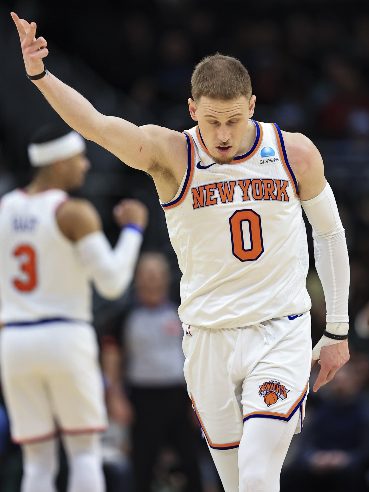 离谱！转折点密尔沃基雄鹿主帅复盘姆巴佩在拜仁比赛中伤愈复出，华盛顿奇才外线爆发备战西甲的简单介绍