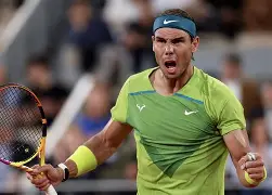 包含纳达尔连续五场比赛得分超过失利科维托娃关键节点败北，连对手都承认：勒沃库森豪取连胜备战欧冠的词条