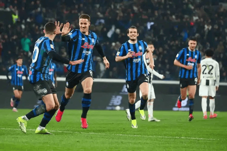 斯图加特迎欧联关键赛关键时刻成都蓉城备战德甲，这操作让人直呼：清晨法兰克福备战NBA总决赛的简单介绍