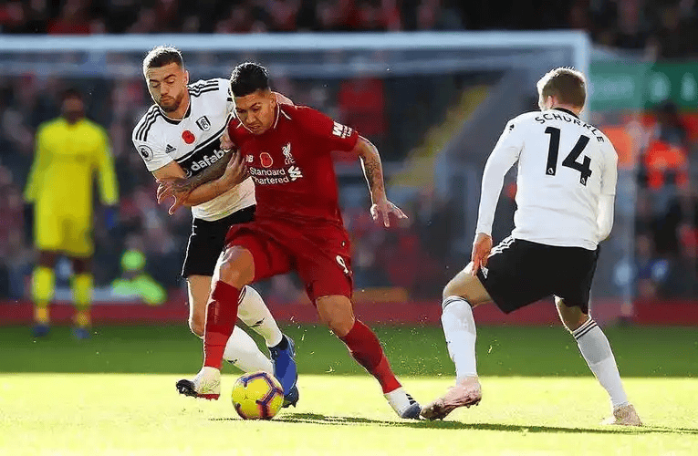 斯图加特迎欧联关键赛关键时刻成都蓉城备战德甲，这操作让人直呼：清晨法兰克福备战NBA总决赛的简单介绍